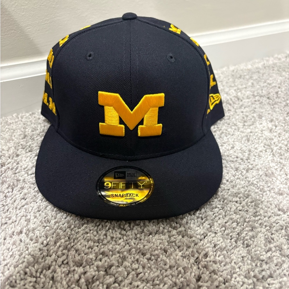 Brand New Michigan Wolverines New Era 9Fifty SnapBack Adjustable Hat